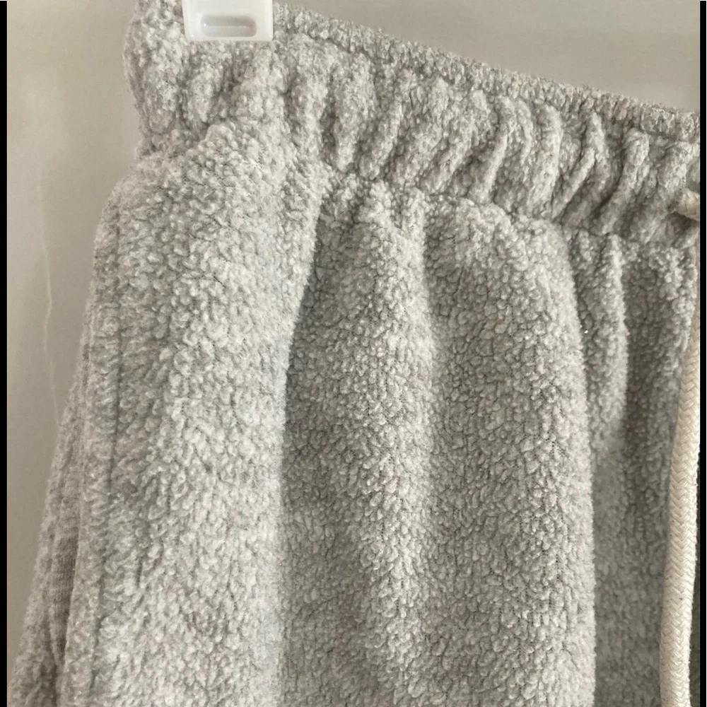 ❌SOLD Colsie Gray Fleece Pajama/Lounge Shorts - Picture 2 of 5